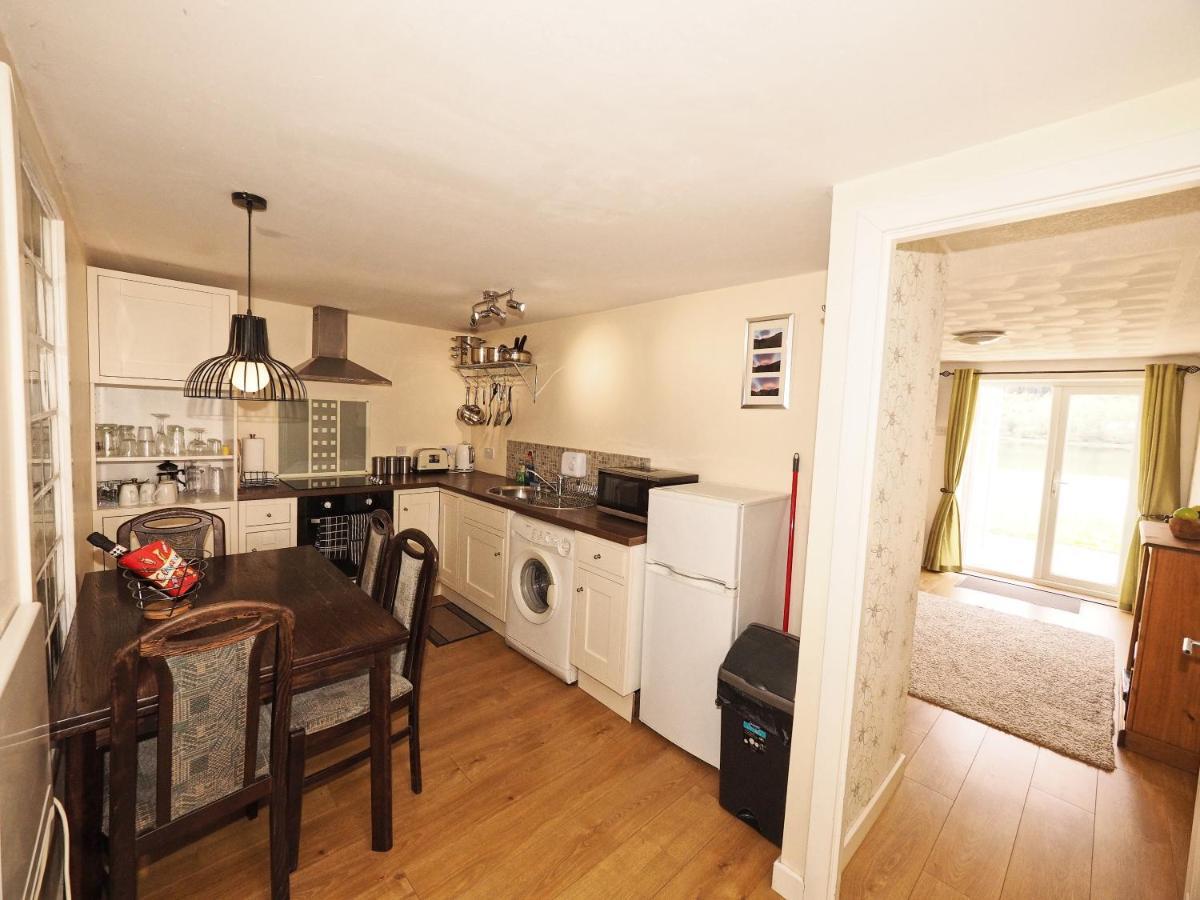 Arrochar Alps Apartment Exterior photo